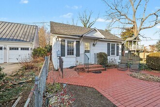 1302 Sophia St in Fredericksburg, VA - Building Photo - Building Photo