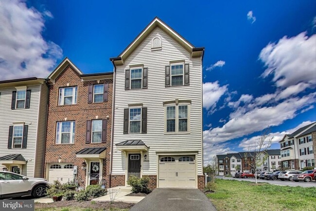 property at 7921 Mine Run Rd