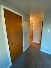 1-1005-1002 S 11th Ave in Yakima, WA - Building Photo - Building Photo