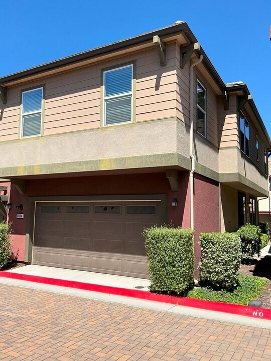 1513 Champion Ln in Chula Vista, CA - Building Photo