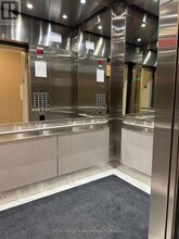 95 Oneida Crescent in Richmond Hill, ON - Building Photo - Building Photo