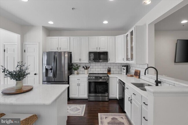 8343 Autumn Crest Ln in Chesapeake Beach, MD - Foto de edificio - Building Photo