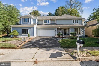 47660 Pennrun Way in Sterling, VA - Building Photo - Building Photo