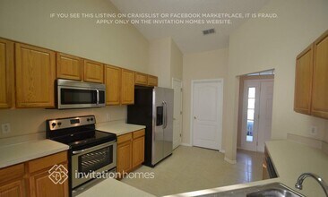 222 Traditions Dr in Winter Garden, FL - Foto de edificio - Building Photo