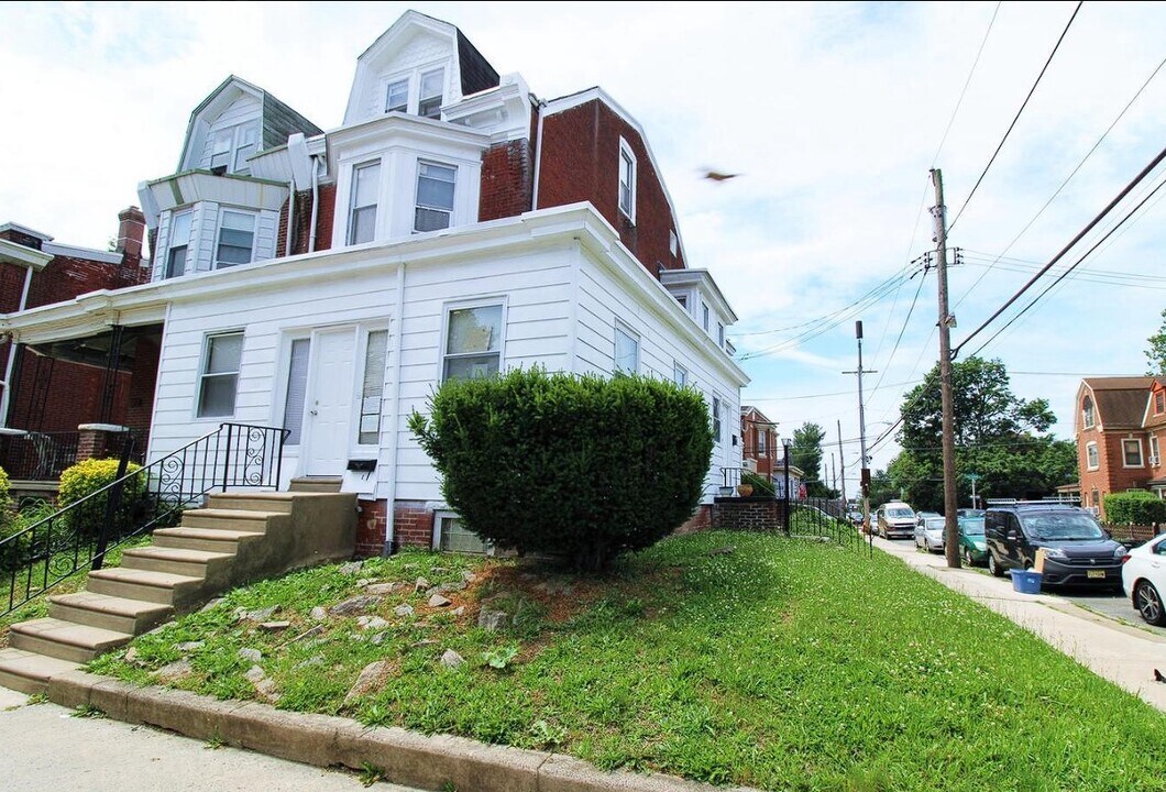 1200 Fillmore St Photo