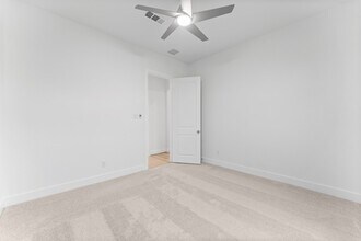 26915 Longwood Ledge Ln in Spring, TX - Building Photo - Building Photo