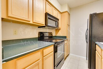 1401 S Palmetto Ave in Daytona Beach, FL - Foto de edificio - Building Photo