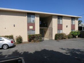 1615 L Ave in National City, CA - Building Photo - Building Photo