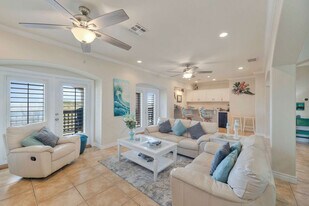 660 Kara Dr, Unit ID1382969P in Port Aransas, TX - Building Photo