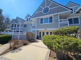 661 Lowell St in Lexington, MA - Building Photo