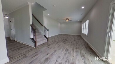 3623 Contimental Sq in Kernersville, NC - Building Photo - Building Photo