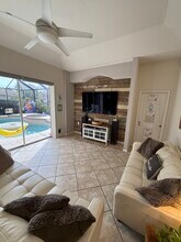 5522 Eastwind Dr in Sarasota, FL - Building Photo - Building Photo