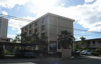 Date Terrace in Honolulu, HI - Building Photo - Building Photo