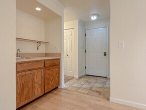 1809 N 107th St in Seattle, WA - Building Photo - Building Photo