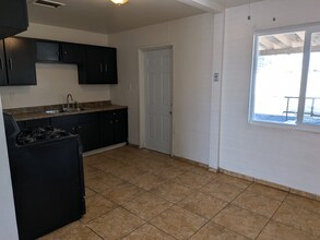 3652 W Vernon Ave in Phoenix, AZ - Building Photo - Building Photo