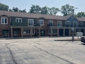 850 N State St in Lockport, IL - Building Photo - Building Photo