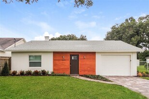 1805 Simonton Ave in Orlando, FL - Building Photo