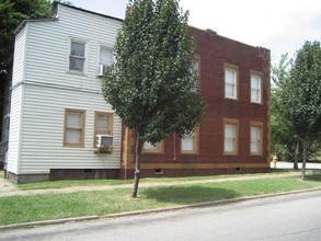 Reedy Apartments in Tulsa, OK - Foto de edificio - Building Photo