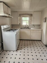 2422 White St in Anderson, IN - Building Photo - Building Photo