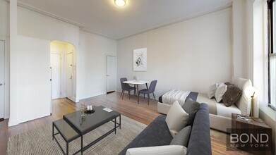 39 E 65th St in New York, NY - Building Photo - Building Photo