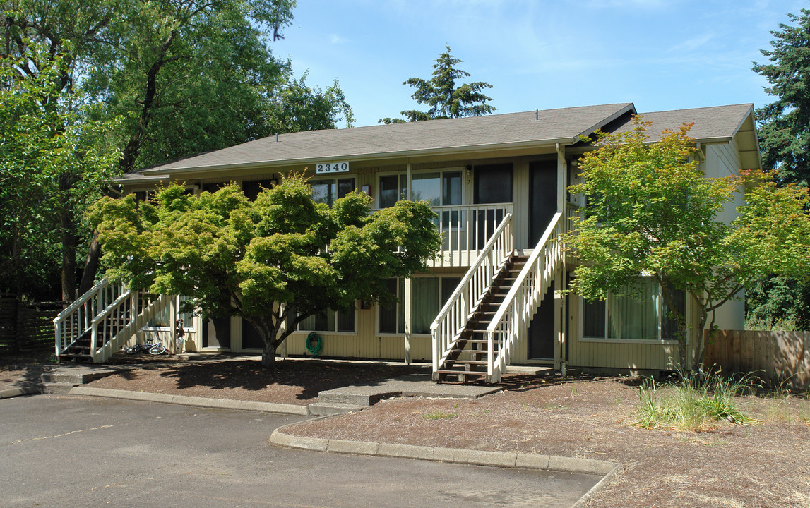 2340 SW Leonard St in Corvallis, OR - Building Photo