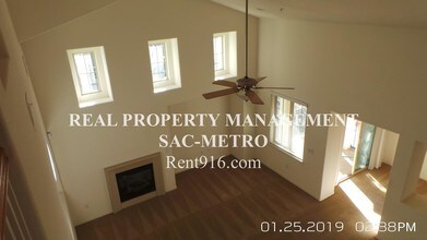 5301 E Commerce Way in Sacramento, CA - Building Photo - Building Photo