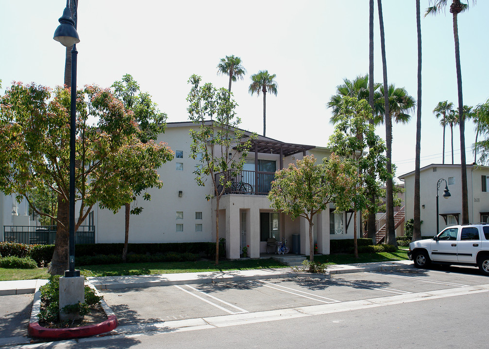 1612 S Calle Del Mar in Anaheim, CA - Building Photo