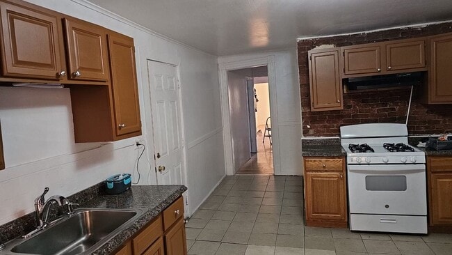 property at 320 Willow St
