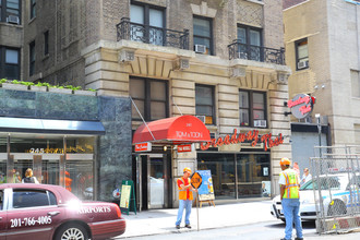 245 West 51st Street in New York, NY - Building Photo - Building Photo