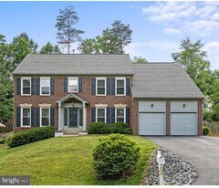 5 Sarasota Dr in Stafford, VA - Building Photo