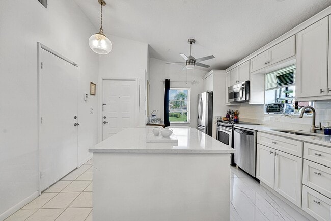 8088 Sweetbriar Way