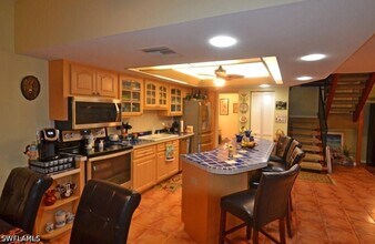 27750 Hacienda E Blvd in Bonita Springs, FL - Building Photo - Building Photo