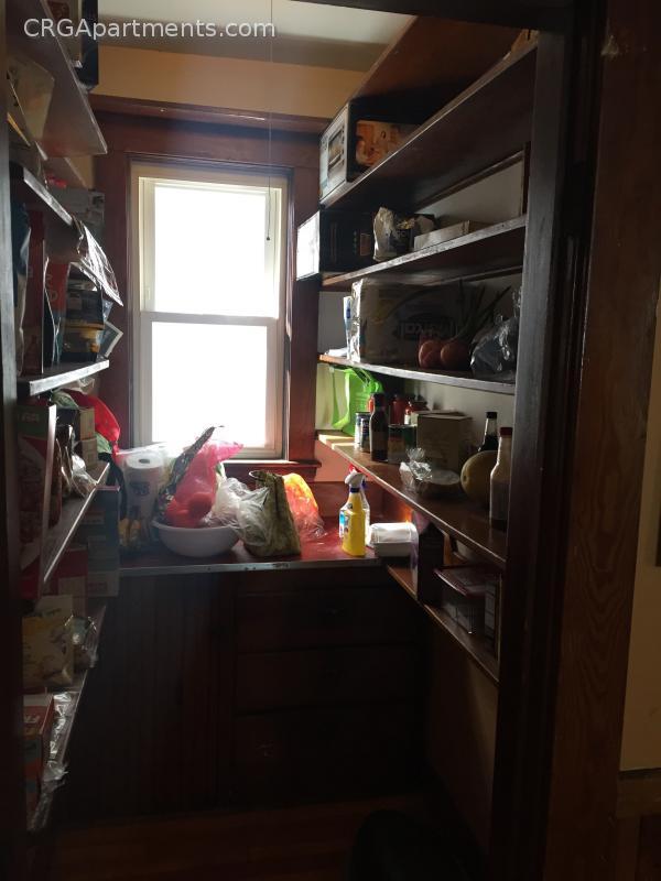 243 Summer St, Unit 2T in Somerville, MA - Foto de edificio - Building Photo