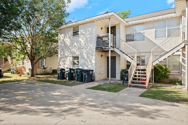property at 2224 Katy Ln