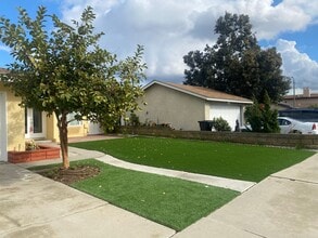 1611 Oakhorne Dr in Los Angeles, CA - Building Photo - Building Photo