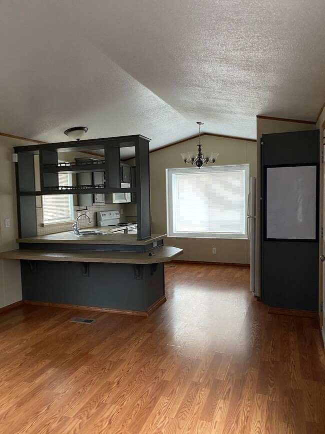 property at 158 Stratus Ln
