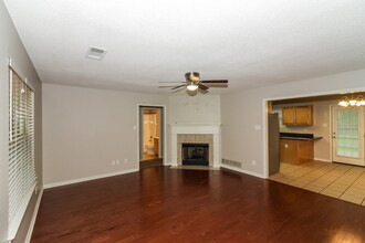 3412 Pendulum Dr E in Hernando, MS - Building Photo - Building Photo