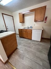 725 Chestnut St, Unit 5 in Erie, PA - Building Photo - Building Photo