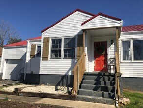 3608 S Haven Rd in Knoxville, TN - Building Photo - Building Photo