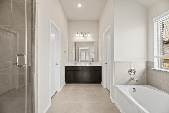 property at 1330 Lakeside Crk Rd