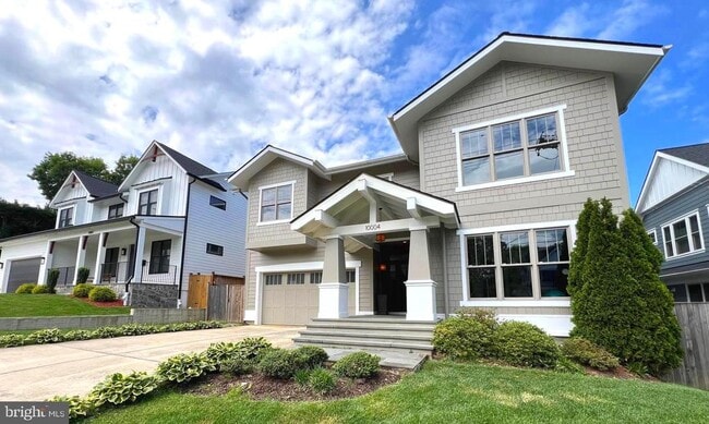 10004 Wildwood Rd