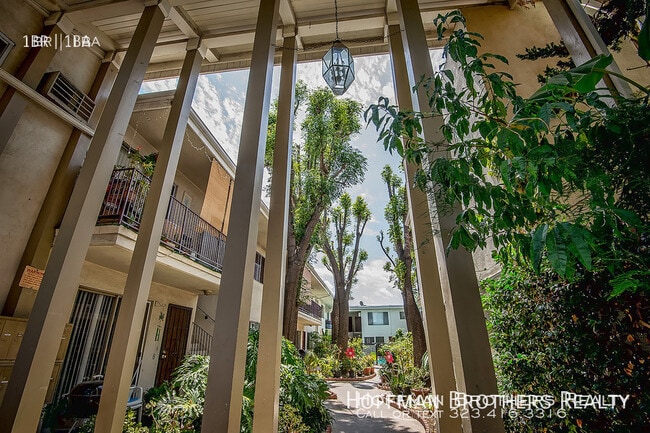 13218 Barbara Ann St, Unit 7 in Los Angeles, CA - Foto de edificio - Building Photo