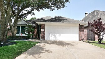 1314 Caravelle Ct in Katy, TX - Building Photo