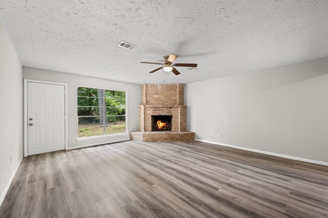 3447 Valerie Ln in The Woodlands, TX - Building Photo - Building Photo