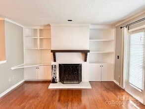 8216 Legare Ct in Charlotte, NC - Building Photo - Building Photo