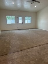 2124 E Olympic Ave, Unit 2124 in Idaho Falls, ID - Building Photo - Building Photo