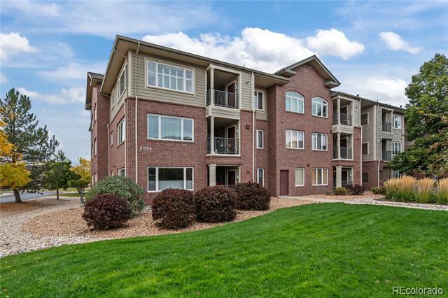 2894 W Riverwalk Cir in Littleton, CO - Building Photo - Building Photo