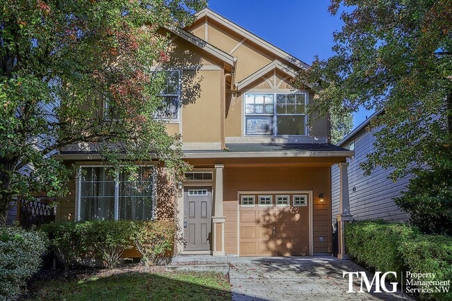 property at 5920 NE 61st Cir