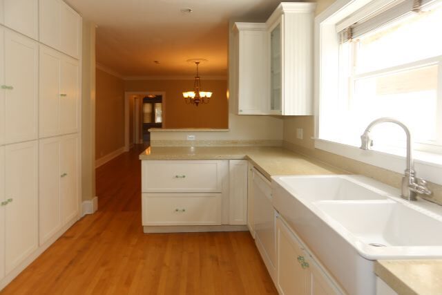 2619 W Greenleaf Ave in Chicago, IL - Building Photo - Building Photo