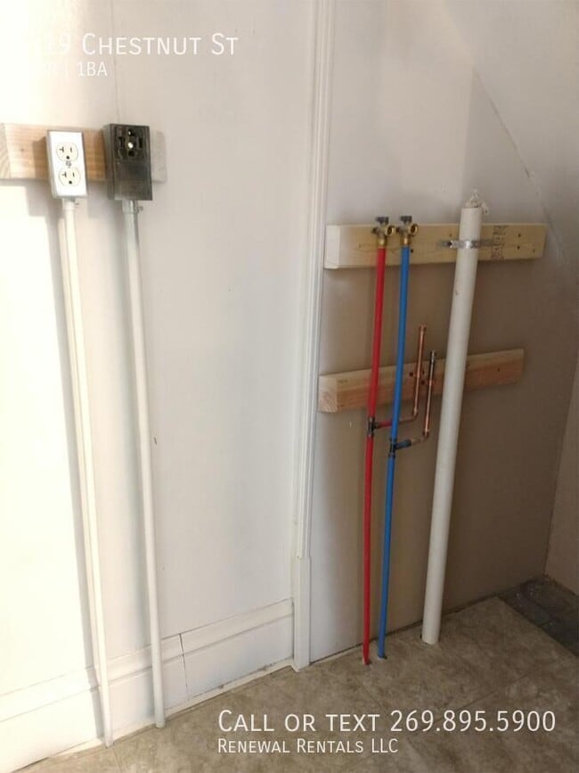 property at 419 Chestnut St